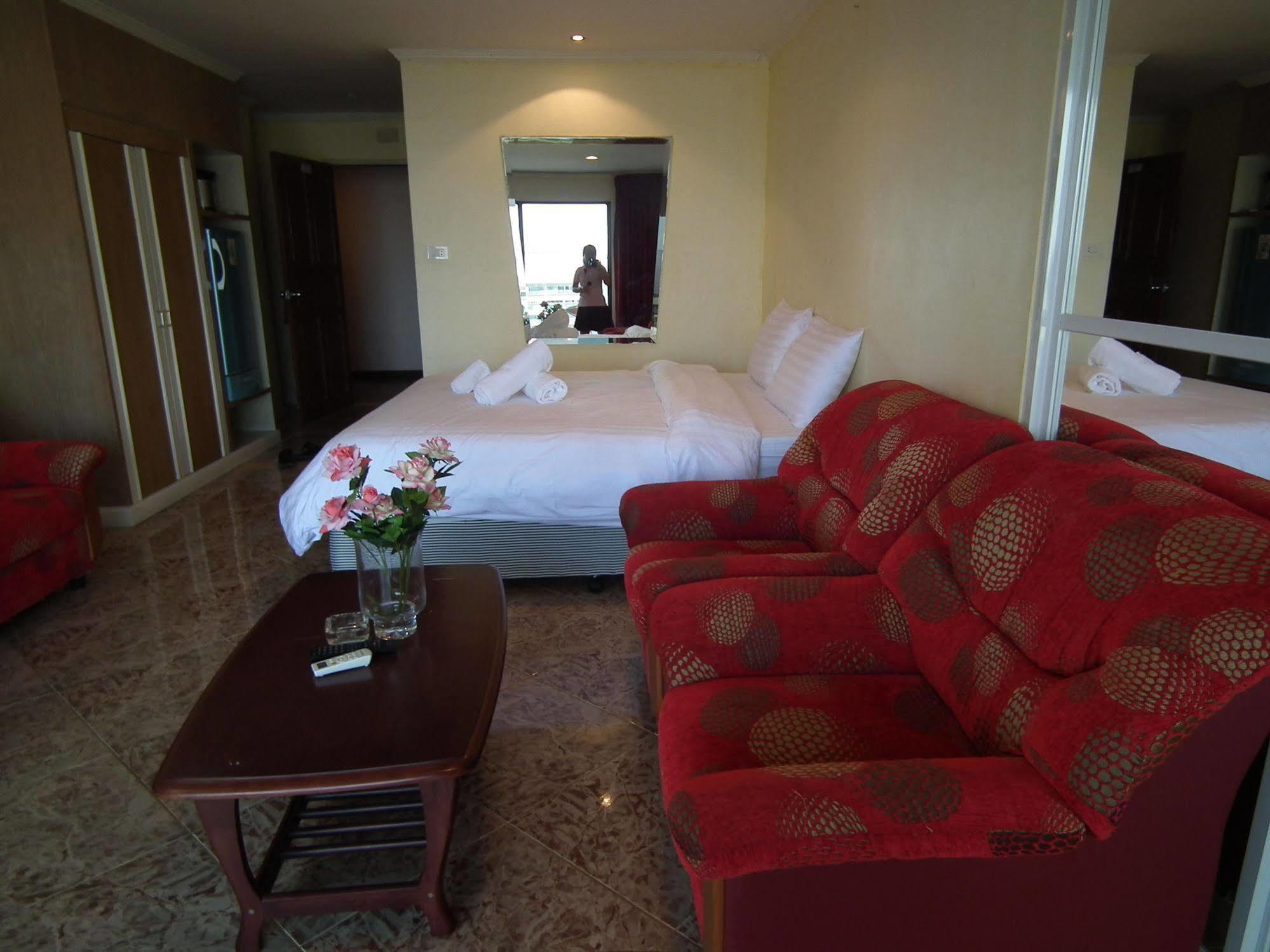 Abricole At Pattaya Hill公寓 外观 照片