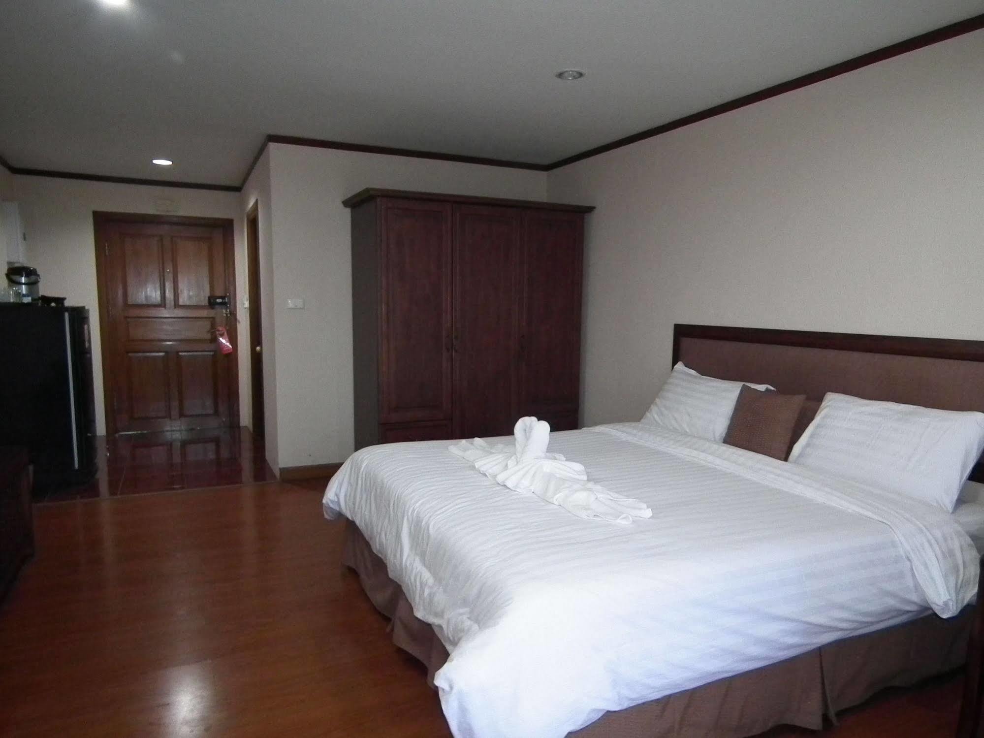 Abricole At Pattaya Hill公寓 外观 照片