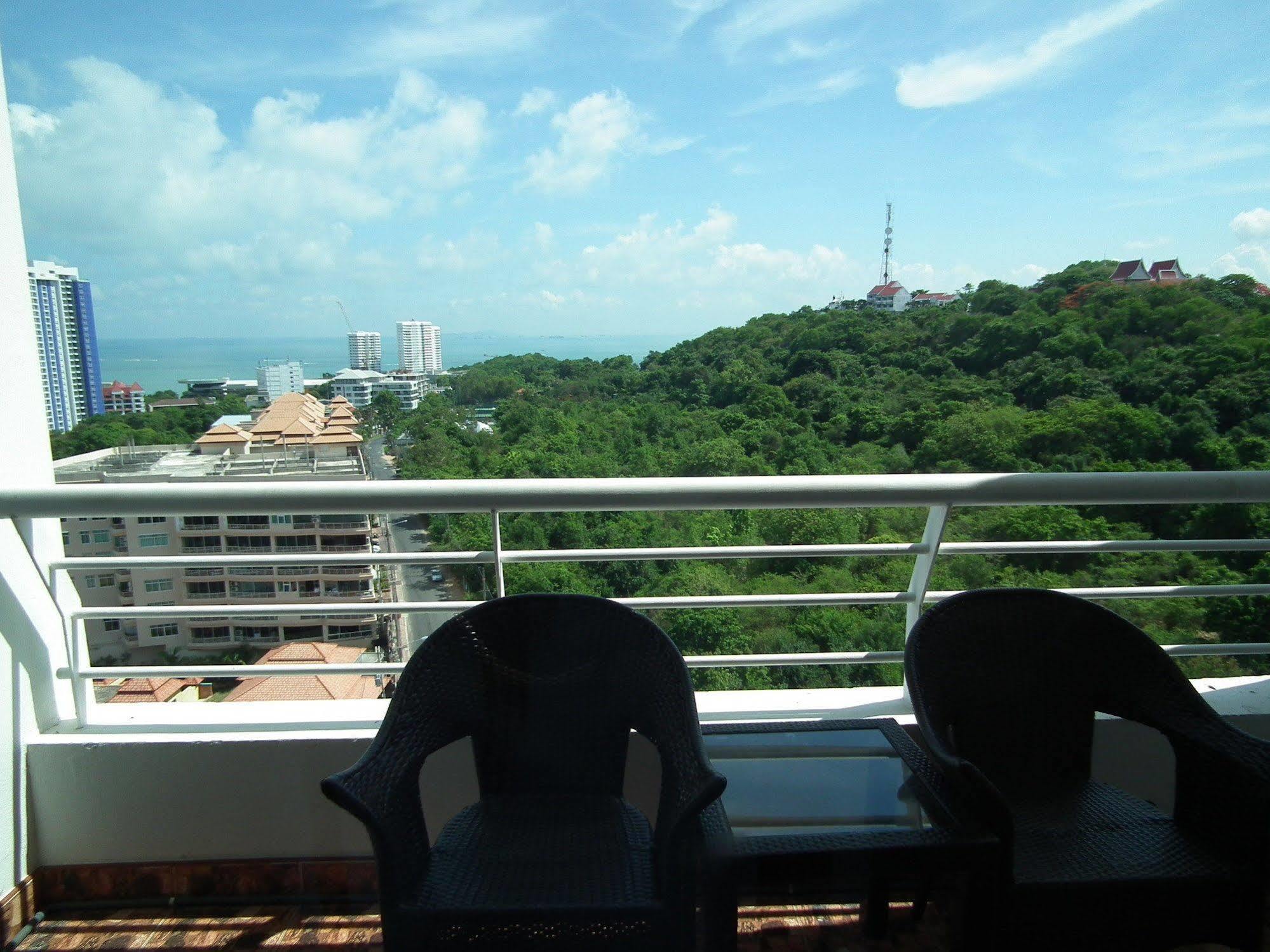 Abricole At Pattaya Hill公寓 外观 照片